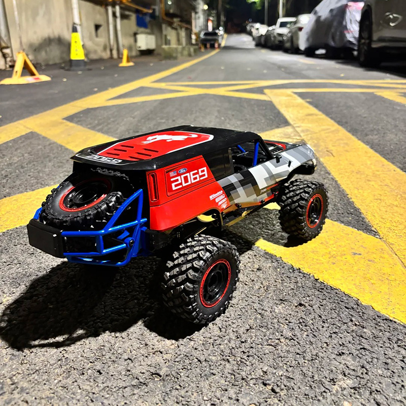 MJX ブラシレスRCカー 1/18スケール H18P フォ - Rc Hobby Toucan のレビューと価格